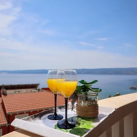 - 2 Bedroom, 2 Bathroom, Sea View Terrace, 250m From Apartment Omis