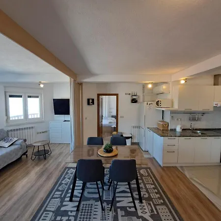 Apartment - 2 Bedroom, 2 Bathroom, Sea View Terrace, 250m From